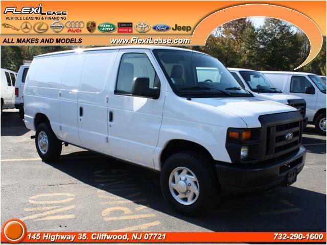 2011 Ford E-Series Van E-250
