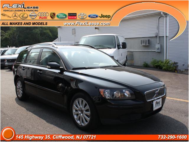 2005 Volvo V50 2.4i