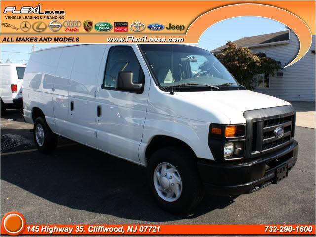 2008 Ford E-Series Van E-250