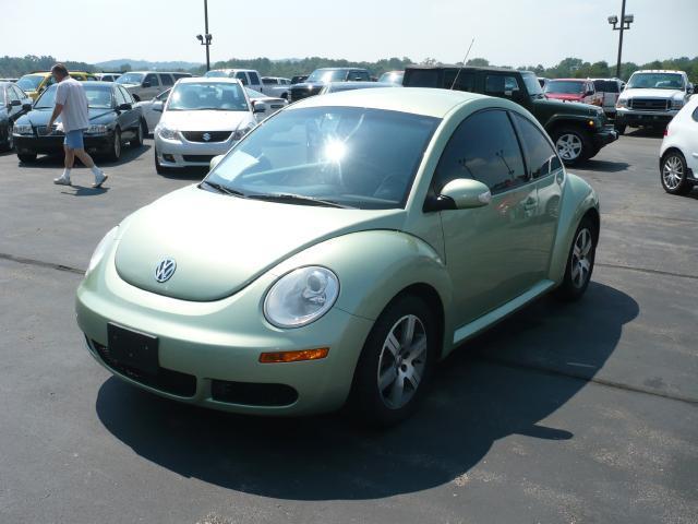 2006 Volkswagen New Beetle 2.5L