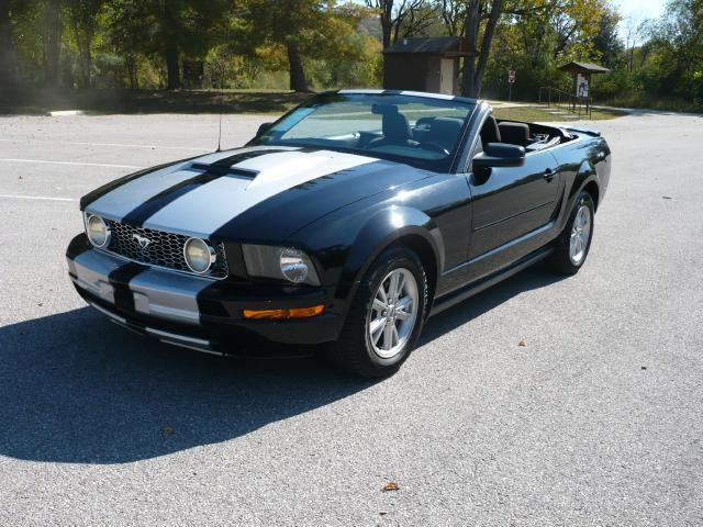 2007 Ford Mustang V6 Premium Convertible