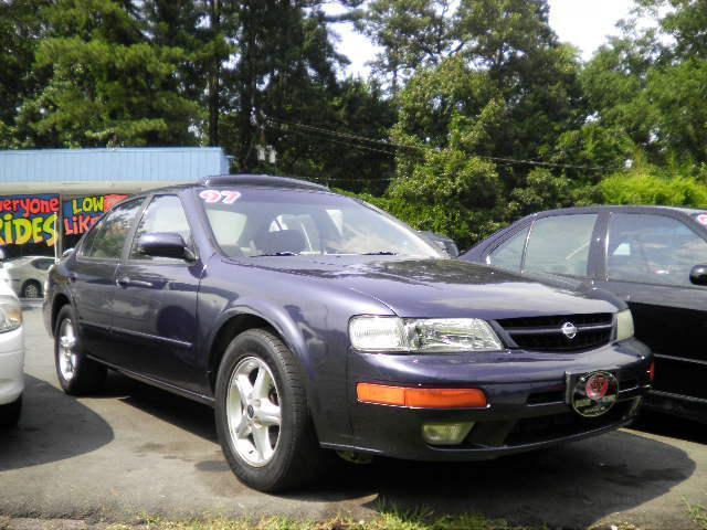 1997 Nissan Maxima GLE