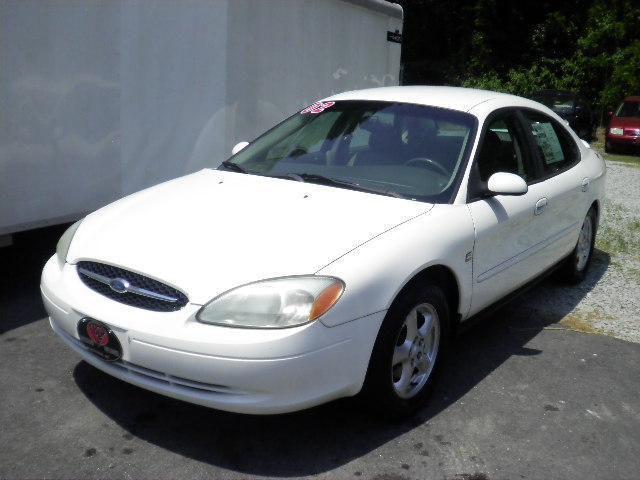 2002 Ford Taurus SES Deluxe