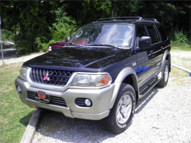 2000 Mitsubishi Montero Sport XLS 2WD