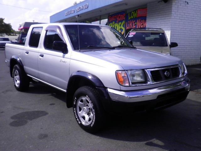 2000 Nissan Frontier 