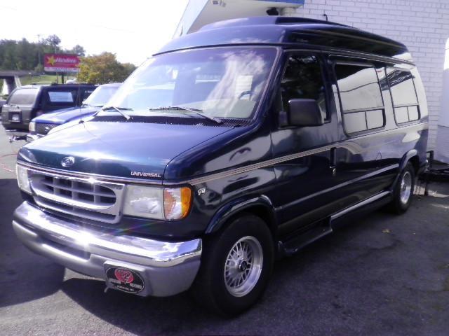 1998 Ford Econoline 