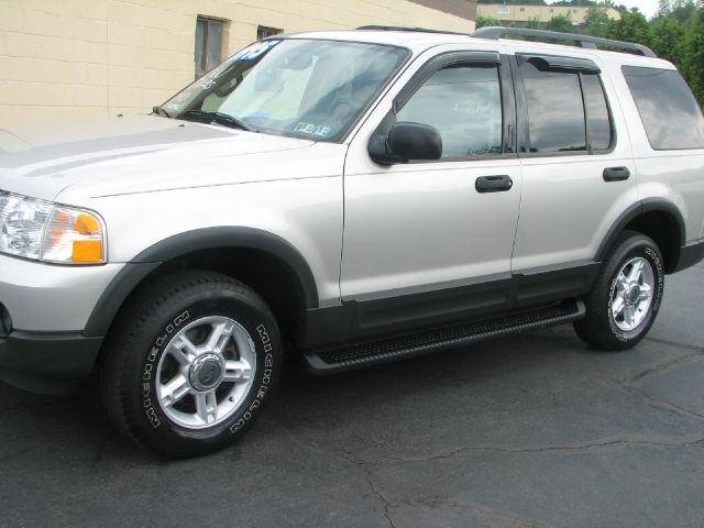 2003 Ford Explorer XLT