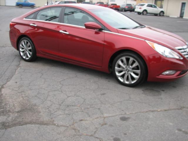 2011 Hyundai Sonata SE Auto