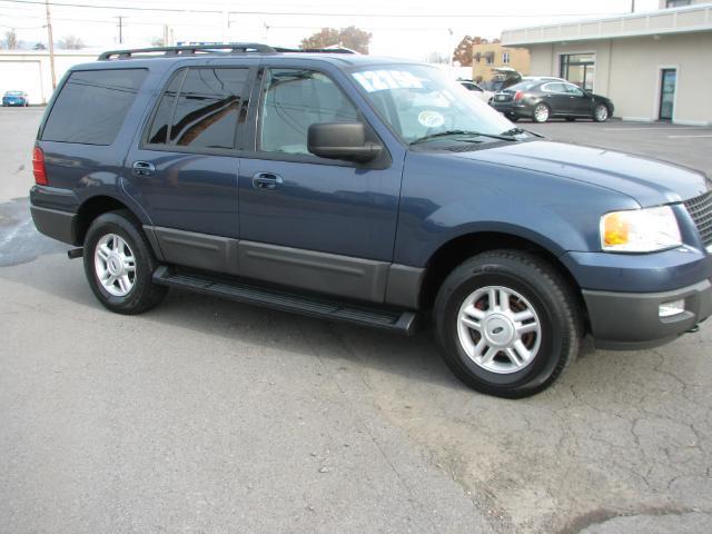 2005 Ford Expedition XLT Sport 4WD