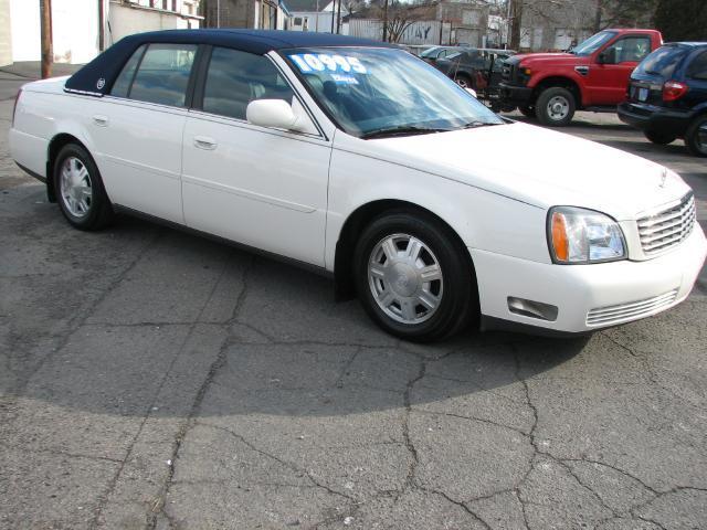 2004 Cadillac DeVille Sedan