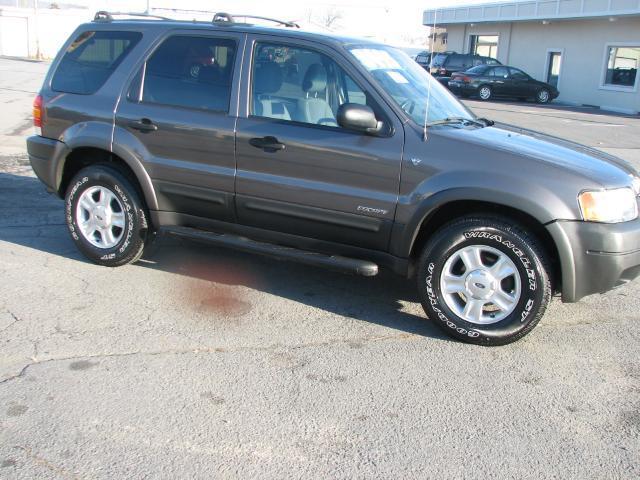 2002 Ford Escape XLT Midnight 4WD