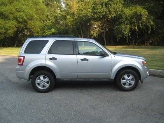 2010 Ford Escape XLT FWD