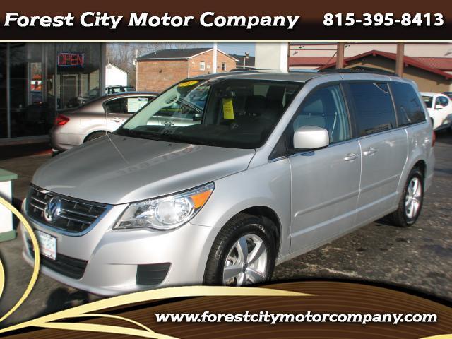 2011 Volkswagen Routan SE RSE