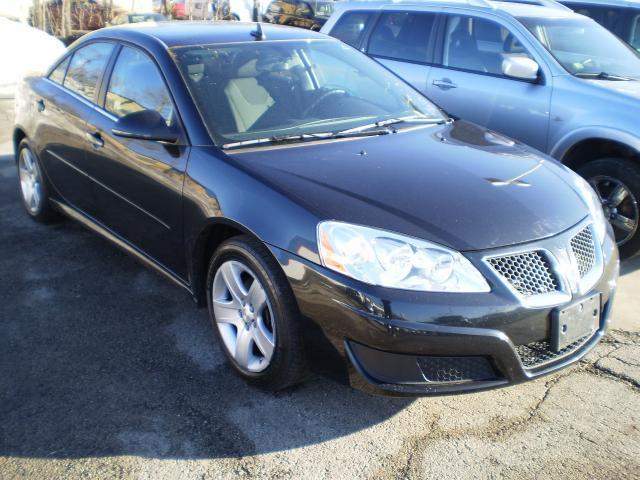 2010 Pontiac G6 Base
