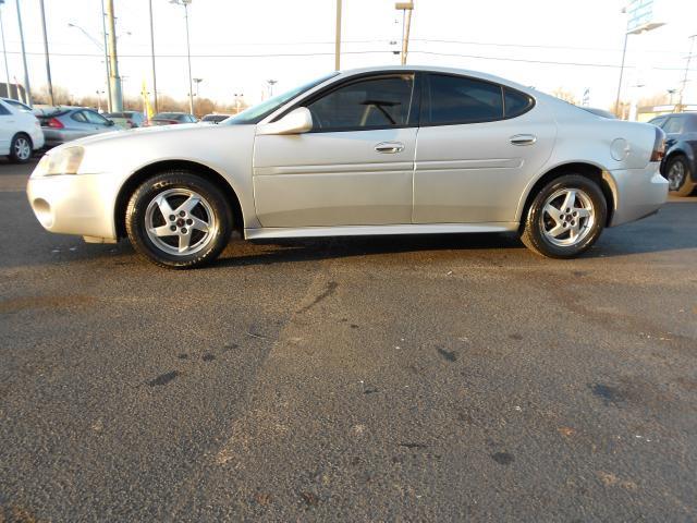 2004 Pontiac Grand Prix GT1