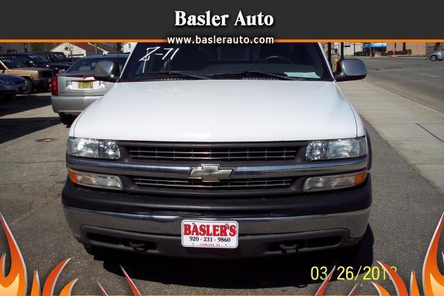 2000 Chevrolet Silverado 1500 LT Ext. Cab 3-Door Short Bed 4WD