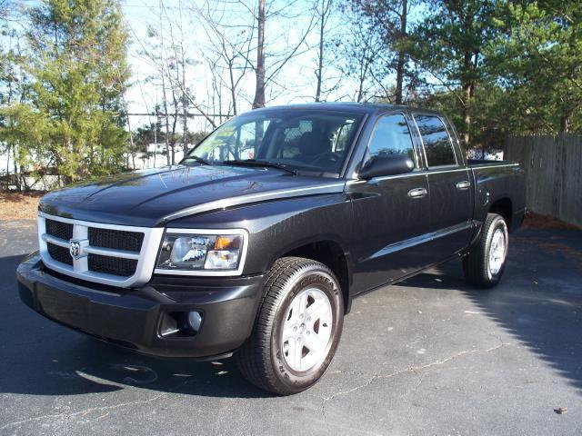 2011 Dodge Dakota Quad Cab 2WD