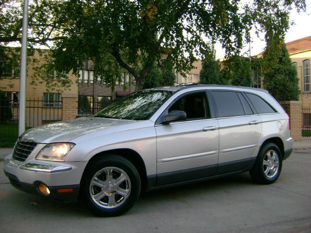 2005 Chrysler Pacifica Touring AWD