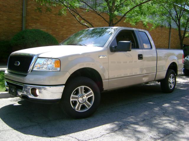 2008 Ford F-150 XL SuperCab Long Box 4WD