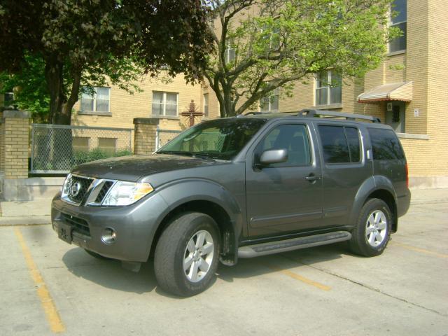2008 Nissan Pathfinder LE 4WD