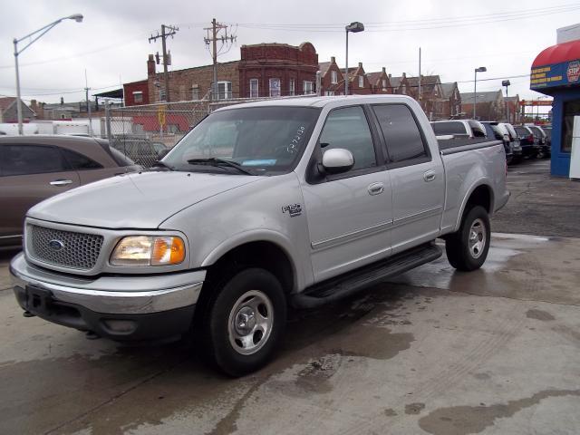 2002 Ford F-150 XLT SuperCrew Short Bed 4WD